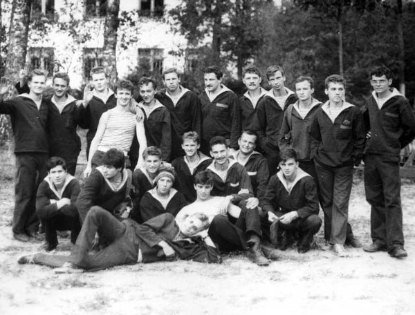 s_19851990_9.jpg
