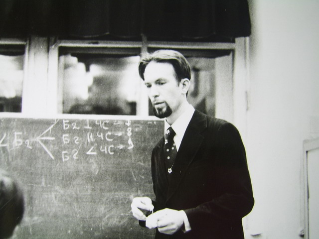 s_19811985_267.jpg