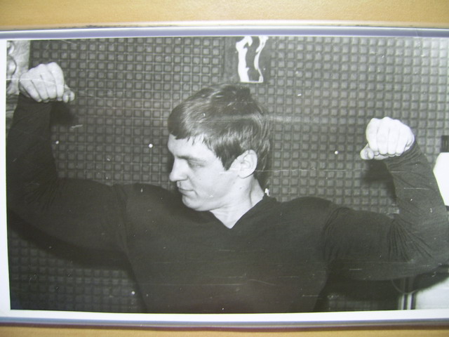 s_19701980_287.jpg
