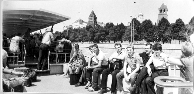 s_19701980_376.jpg