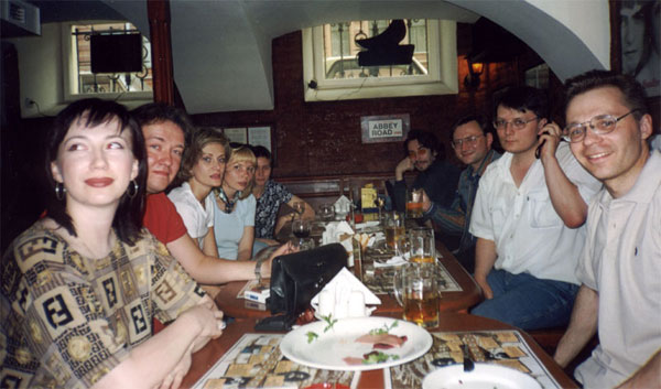 s_19901995_21.jpg