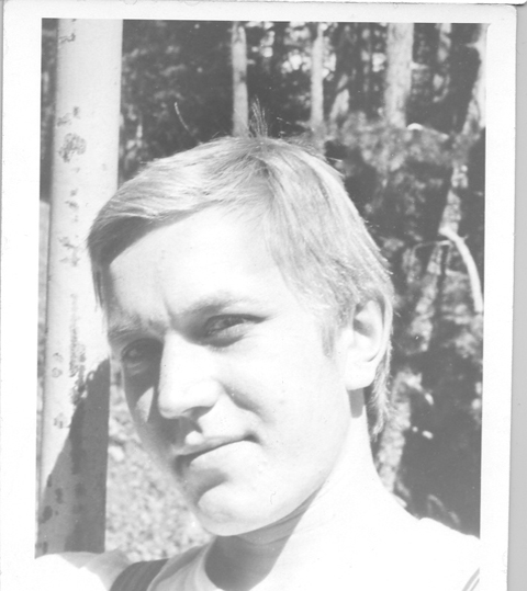 s_19701980_378.jpg