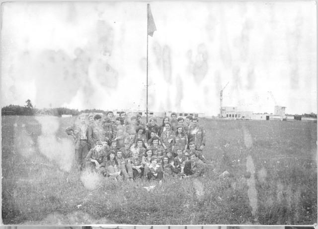 s_19701980_393.jpg