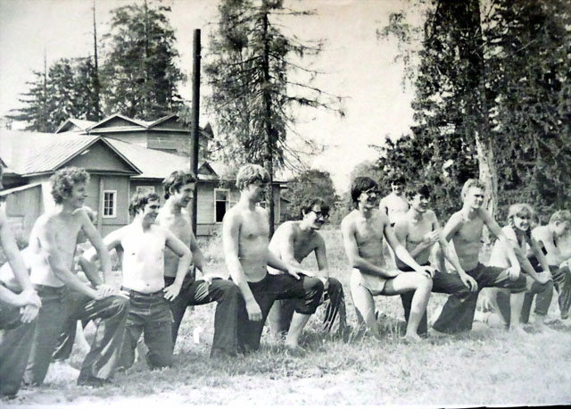 s_19701980_426.jpg