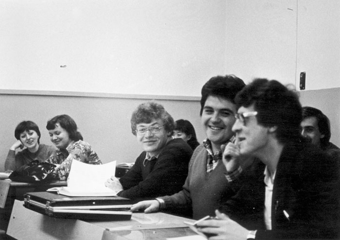s_19811985_30.jpg