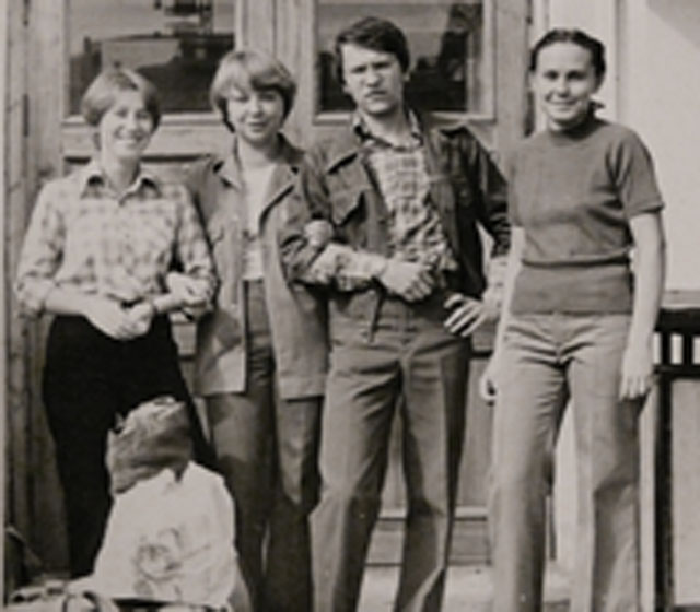 s_19701980_617.jpg