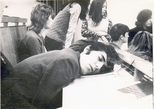s_19701980_677.jpg