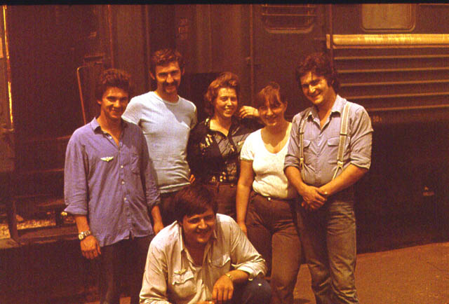 s_19811985_702.jpg