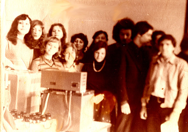 s_19701980_739.jpg