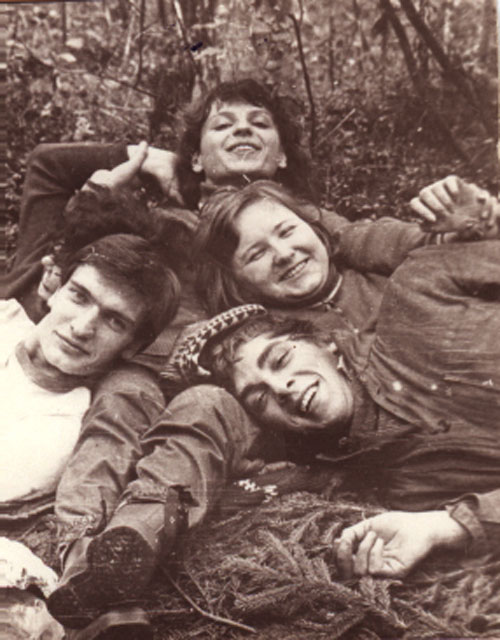 s_19701980_743.jpg